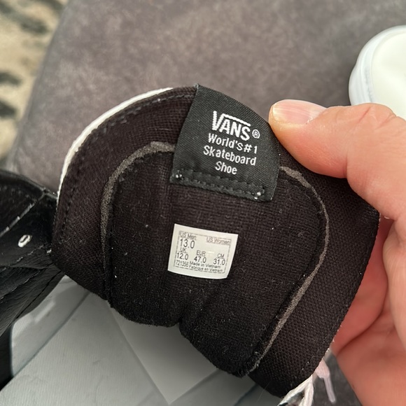 Vans shoes - Picture 6 of 8